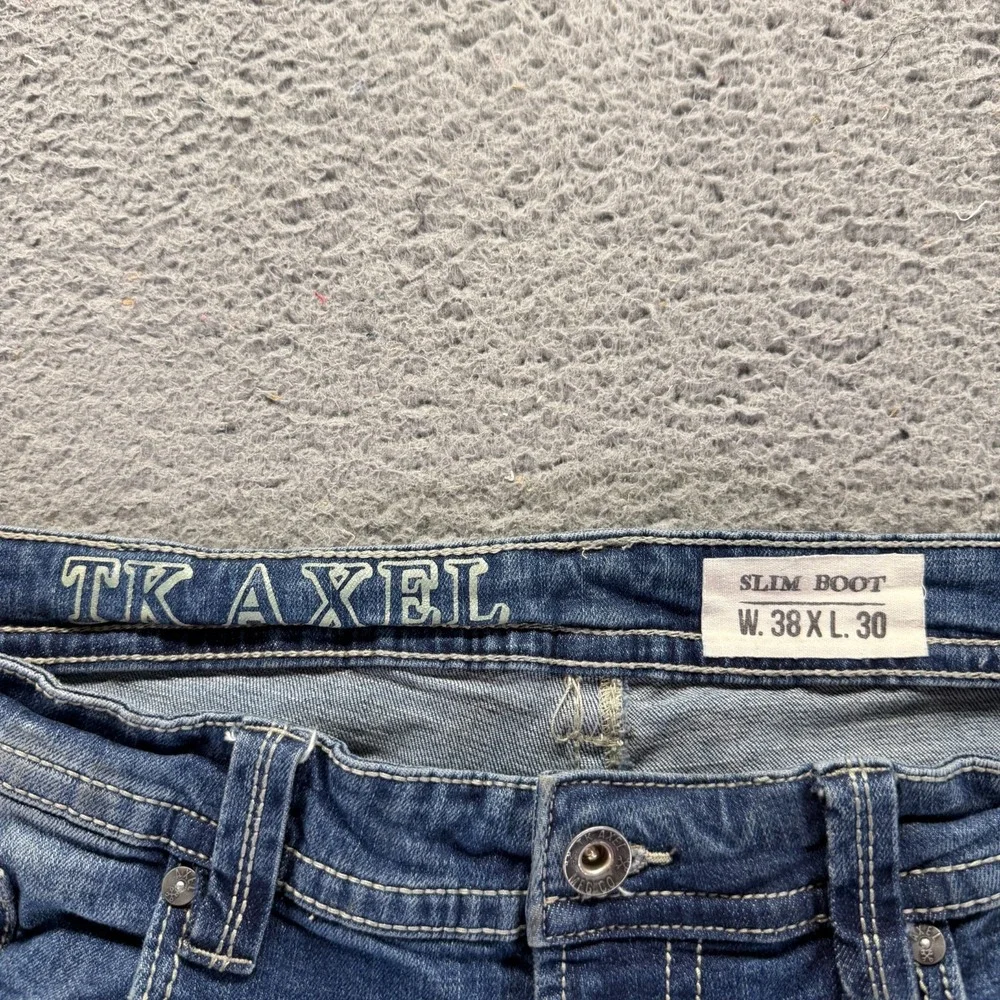 Axel before purchasing